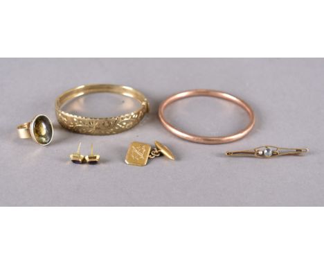 A 9ct gold and paste set dress ring, together with an aqua and seed pearl bar brooch, a single gold cufflink, a pair of ameth