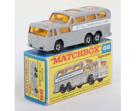 Matchbox Superfast 66a Greyhound Coach with scarcer F Box, box has Superfast in small black lettering in top right corner of 