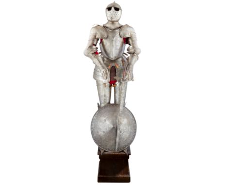 A CAP-A-PIE FIELD ARMOUR WITH ETCHED DECORATION IN THE ITALIAN STYLE OF THE SECOND HALF OF THE 16TH CENTURY, 19TH CENTURY com