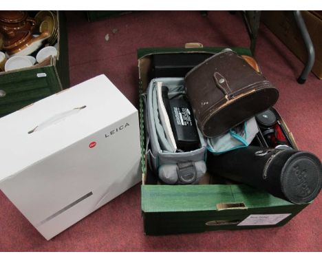 Leica Pradovit P150 Projector, binoculars, Slik 450G tripod stand:- One Box.