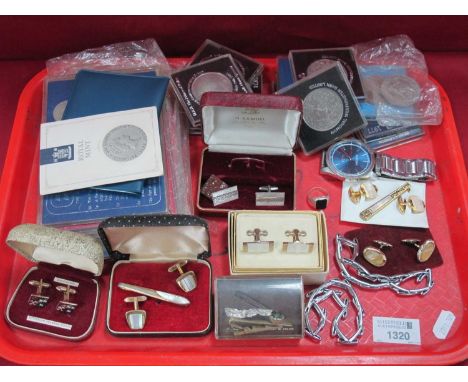 Silver Ring, Lacoste gents wristwatch, coinage, cuff links, etc.