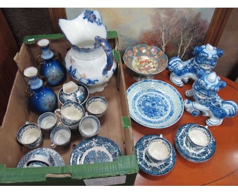 Royal Worcester "Avon Scenes" Blue White Cup-Saucers, a pair of Chinese blue white dogs, a pair of XIX century style vases, e