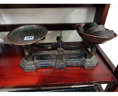 OLD SET OF SCALES WITH WEIGHTS