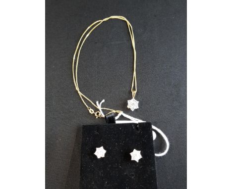 STUNNING 18 CARAT GOLD &amp; DIAMOND SET TO COMPRISE 18 CARAT GOLD &amp; DIAMOND CLUSTER ON 18 CARAT GOLD CHAIN WITH 1 CARAT 