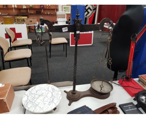 LARGE ANTIQUE CAST IRON SHOP SCALES