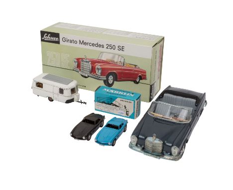 SCHUCO/MÄRKLIN 5-tlg Konvolut Modellfahrzeuge, Schuco: "Girato 4000", Mercedes 250 SE mit Sportknüppelschaltung, guter Erhalt