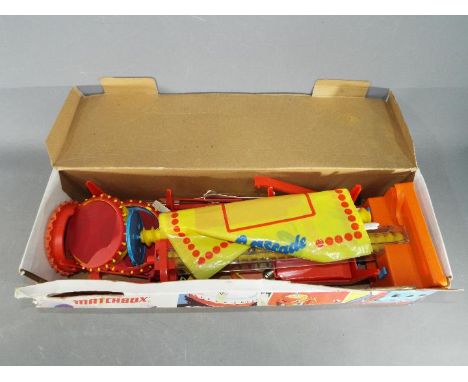 Matchbox - A boxed Cascade game by Matchbox. Overall the item appears to be in Good but Playworn condition in a Fair box and 