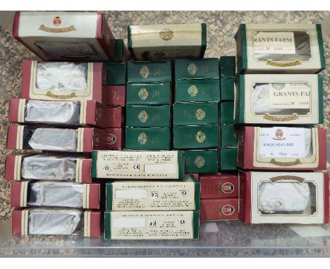Oxford Diecast - Approximately 60 diecast model motor vehicles, mib (a few boxes with minor storage wear)