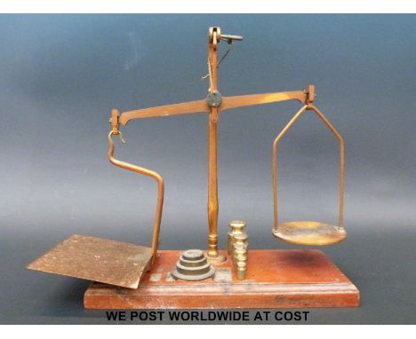 A set of postal scales, stamped GPO Degrave & Co London