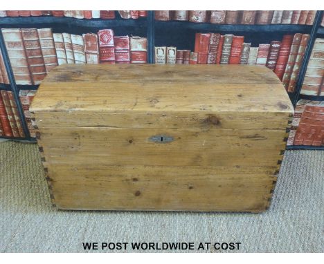 A dome topped pine trunk (H54 x W88 x D44cm)