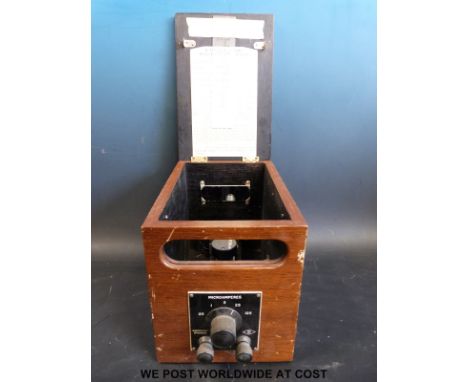 A cased vintage galvanometer by H.Tinsley & Co, South Norwood 