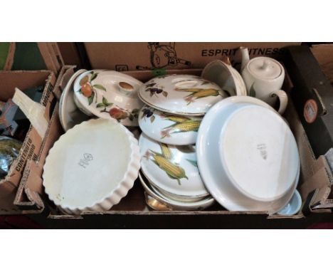 A box of Royal Worcester 'Evesham' crockery