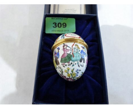 A Halcyon Days Bilston enamel Easter egg 1993, boxed with certificates