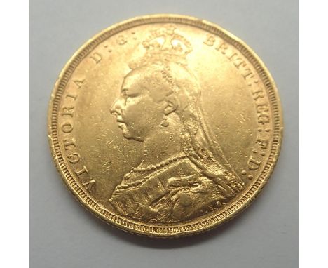 1892 full sovereign of Queen Victoria, Sydney Mint. P&amp;P Group 1 (£14+VAT for the first lot and £1+VAT for subsequent lots
