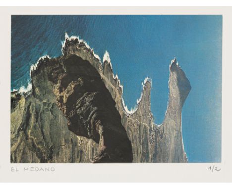 Wintersberger, Lambert MariaMünchen, 1941 - Walbourg, 2013Blattröße: 60 x 50 cm, o. R."El Medano", 1976. Postkartencollage au