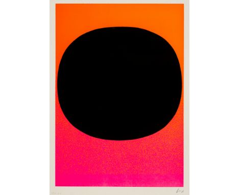 Geiger, RupprechtMünchen, 1908 - 2009Blattgröße: 49 x 34,5 cm; 45,5 x 31,3 cm, R."Variation Runde Farbe I / schwarz mit Sprit