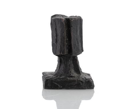 Wotruba, FritzWien, 1907 - 197514,5 x 10,5 x 8,5 cm"Kopf", 1958. Bronze, dunkel patiniert. Im Guss seitlich signiert und numm