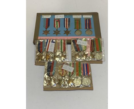 WWII  medal groups (4) 1939-45 Star F&amp;G, Africa and Italy Star (ARMY PTI, R. COURT, NOTTS CONSTAB) 1939-45 Star, Africa w