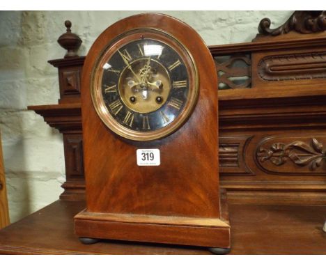 Edwardian striking mantel clock in mahogany case 