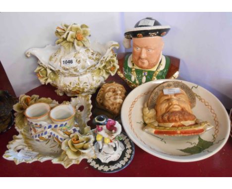 A quantity of assorted ceramic items including Influential Friends Henry VIII bust, Capodimonte floral encrusted dish and lid