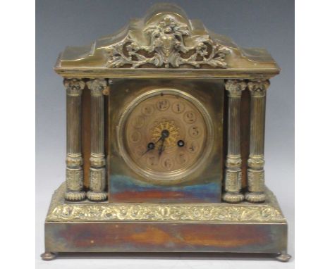 An Edwardian brass case mantel clock with gong strike 30cm x 31cm x 15cm