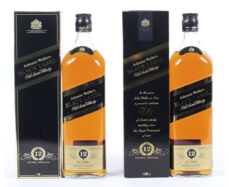 Johnnie Walker Black Label Extra Special Old Scotch Whisky, celebrating 500 years, aged for 12 years, 1 litre, 40% Vol. toget