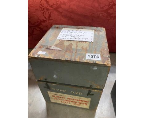 A boxed Azimuth Circle No 4 Ref No 6A/890 No 29658E Compass 