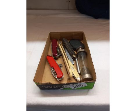 A tray of penknives including Swiss army knives, silver fruit knife etc