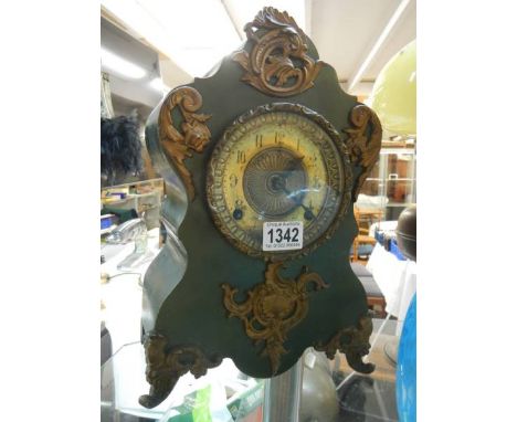 A heavy Victorian mantel clock, COLLECT ONLY. 
