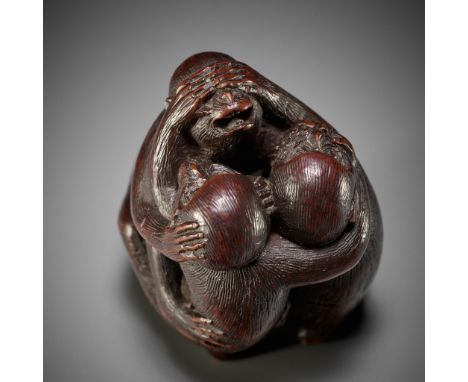 SHUGETSU: A FINE WOOD NETSUKE OF THE SAMBIKI SARU (THREE WISE MONKEYS)By Shugetsu, signed Shugetsu 舟月Japan, Edo (Tokyo), firs