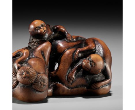 GENRYOSAI MINKOKU: A RARE WOOD NETSUKE OF TWO MONKEYS ON A PINE BRANCHBy Genryosai Minkoku I, signed Genryosai 玄了齋Japan, Edo 