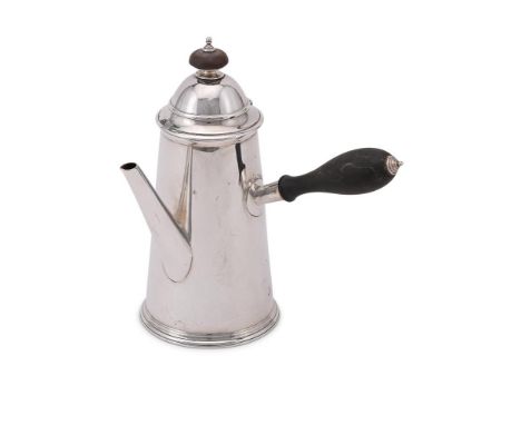 
	
		A VICTORIAN SILVER CAFE AU LAIT POT
		WALTER &amp; JOHN BARNARD, LONDON 1886
		The slightly tapering body with a wooden 