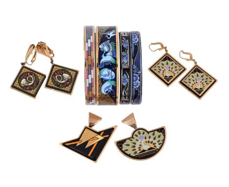 
	
		MICHAELA FREY, A COLLECTION OF BANGLES AND JEWELLERY 
		To include a broad bangle with enamelled cranes and curved rippl