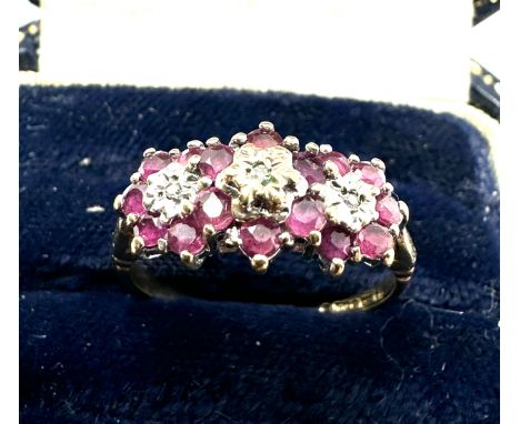 9ct gold ruby &amp; diamond ring weight 2.6g 