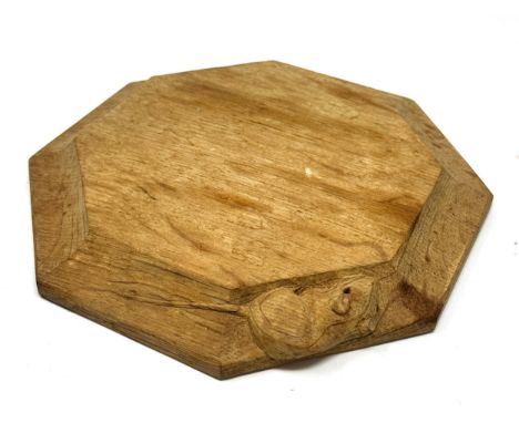 Robert Mouseman Thompson Oak Cheeseboard measures approx 20cm dia 