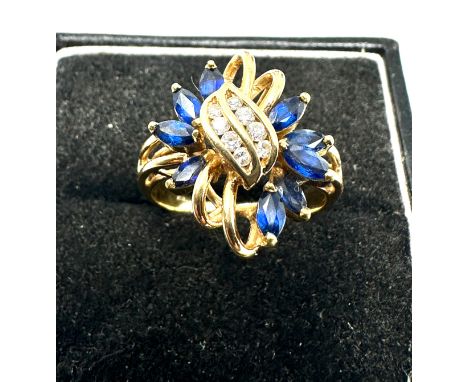 18ct gold diamond &amp; sapphire ring weight 4.8g 