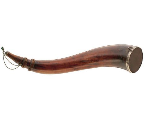 A LATE 18TH OR EARLY 19TH CENTURY AMERICAN? POWDER HORN, 50cm polished natural horn body ring turned towards the nozzle, this