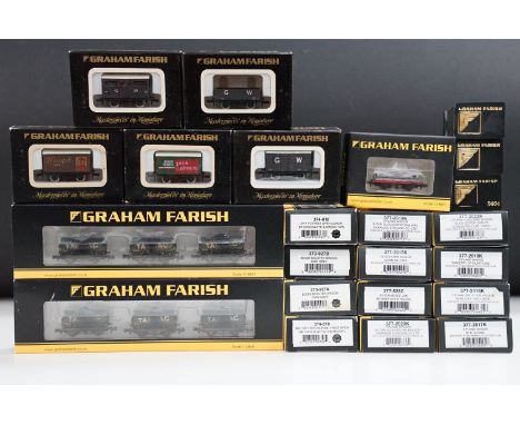 23 Boxed Graham Farish N gauge items of rolling stock &amp; sets to include 2 x 373-665 Set of 14T Tank Wagons Tarmac weather