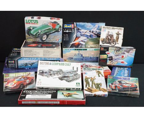 15 Boxed plastic model kits to include 1/35 Trumpeter 01059 M983 Tractor With AN/TPY-2 X Band Radar, Tamiya Lotus Super 7 Ser