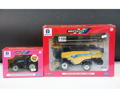 Two boxed 1/32 Britains diecast farming models to include 42114 New Holland CX880 Combine and 42099 New Holland TS135A Tracto