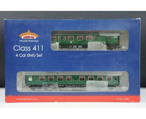 Boxed Bachmann OO gauge 31-425 4CEP EMU 7105 Late SR Multiple Unite Green 4 Car Set, complete