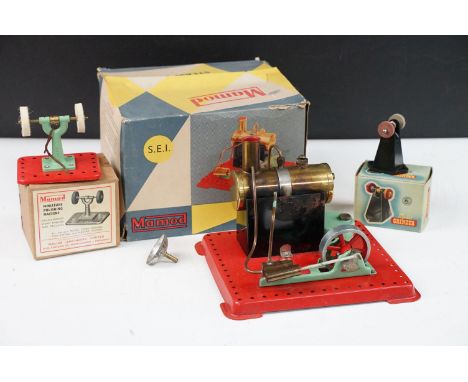 Steam Engine - Two boxed Mamod models to include SE1 Stationary Steam Engine and Miniature Polishing Machine plus a SEL Model