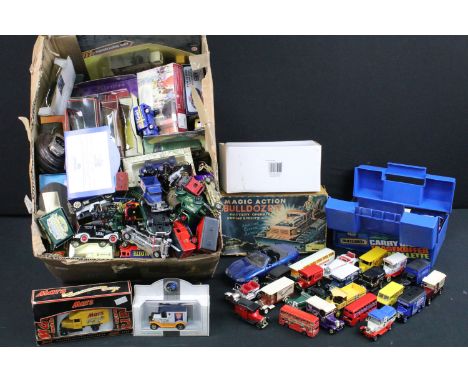 Collection of various boxed and unboxed diecast models to include Corgi Eddie Stobart models including 59502, 59503, 59504, e