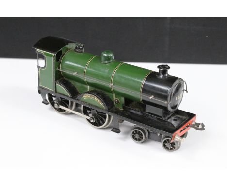 Bassett Lowke O Gauge Clockwork Duke of York 4-4-0 Locomotive in green, No. 1927, showing some light playwear, but vg overall