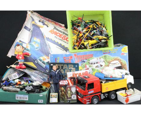 Collection of various mixed toys to include boxed Carlton Vivid Imaginations Thunderbirds Tracy Island Electronic Playset, bo