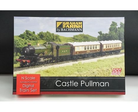 Boxed Graham Farish by Bachmann N gauge 370-160 Castle Pullman Digital Train Set, DCC Sound, missing track straights otherwis