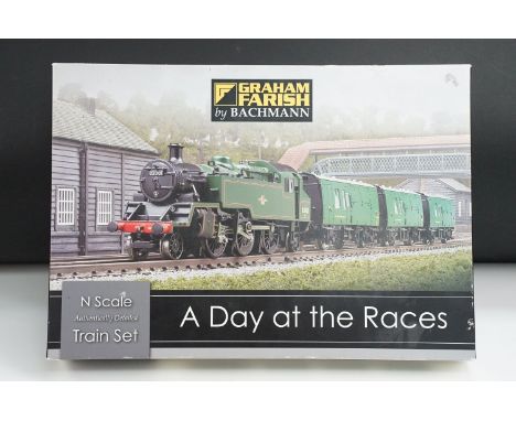 Boxed Graham Farish by Bachmann N scale 370-185 A Day at the Races train set, appears complete