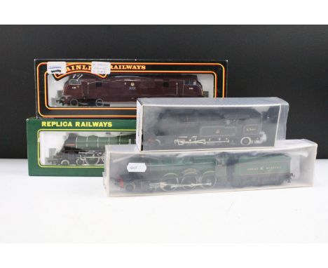 Two boxed OO gauge locomotives to include Palitoy Mainline 37-073 Type 4 BB Diesel Hydraulic locomotive BR maroon and Replica