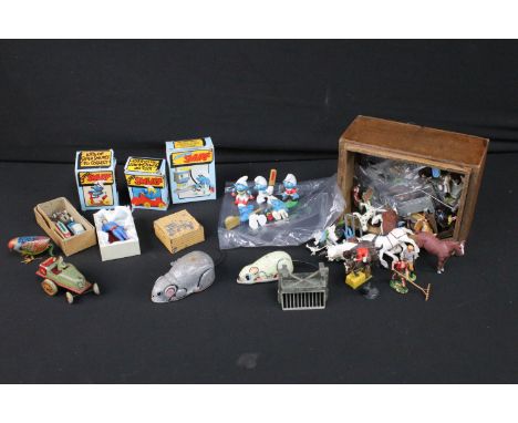 Collection of Mid 20th C onwards metal &amp; plastic figures to include 3 x boxed Schleich Smurfs and 5 x unboxed Smurfs, met