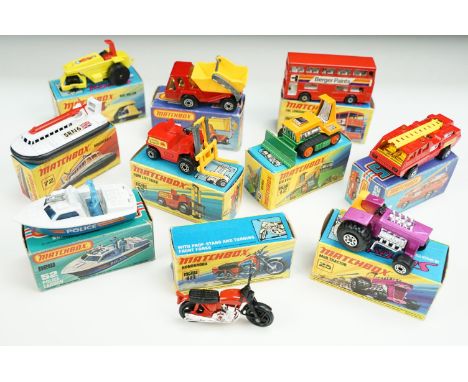 10 Boxed Matchbox 75 Series / Superfast diecast models to include 12 Big Bull, 72 Hovercraft, 15 Fork Lift Truck, 17 The Lond